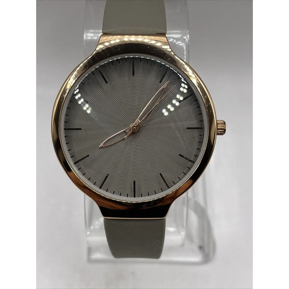 Xhilaration Women's Quartz Watch Gray Silicone Band Rose Gold Case- New‎ Battery
